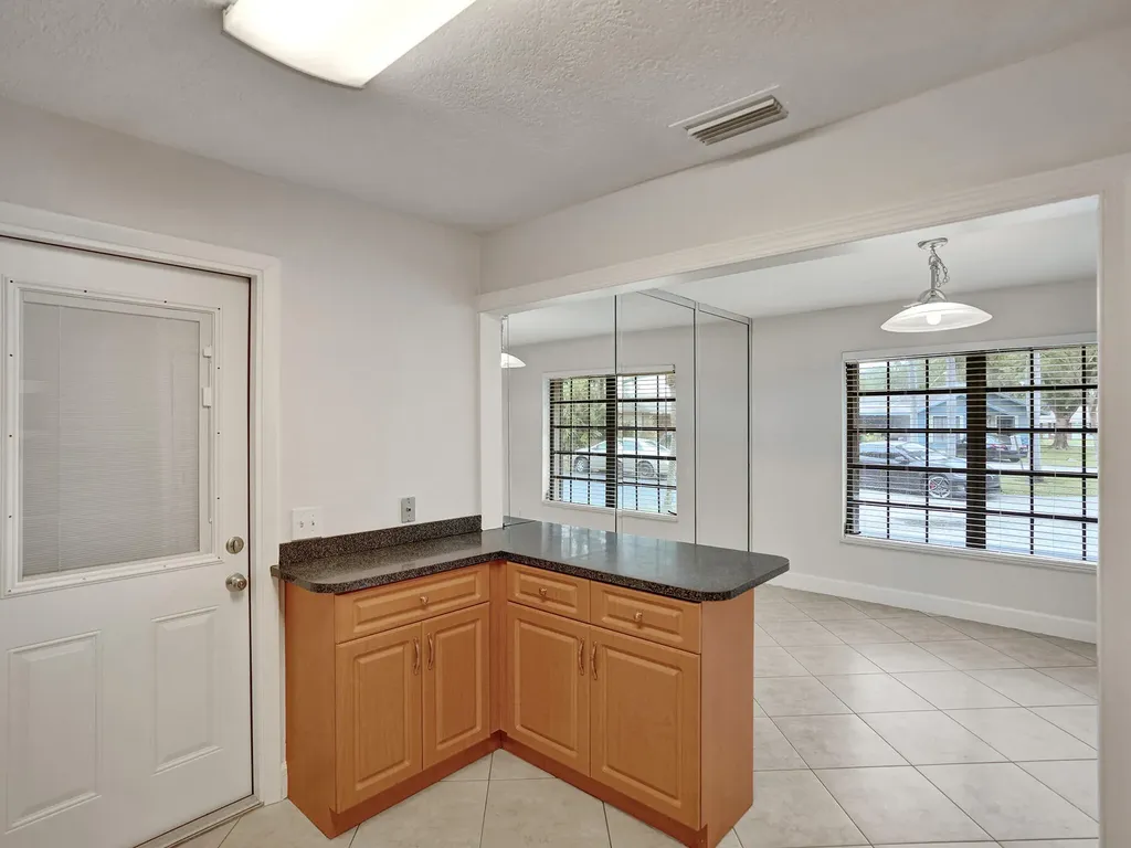 3747 E Valley Green Drive Davie FL 33328