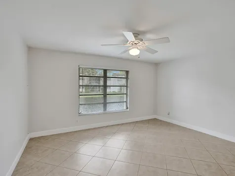 3747 E Valley Green Drive Davie FL 33328