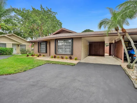 3747 E Valley Green Drive Davie FL 33328