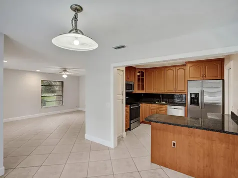3747 E Valley Green Drive Davie FL 33328