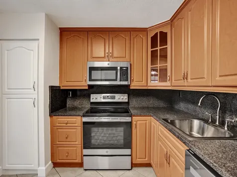3747 E Valley Green Drive Davie FL 33328