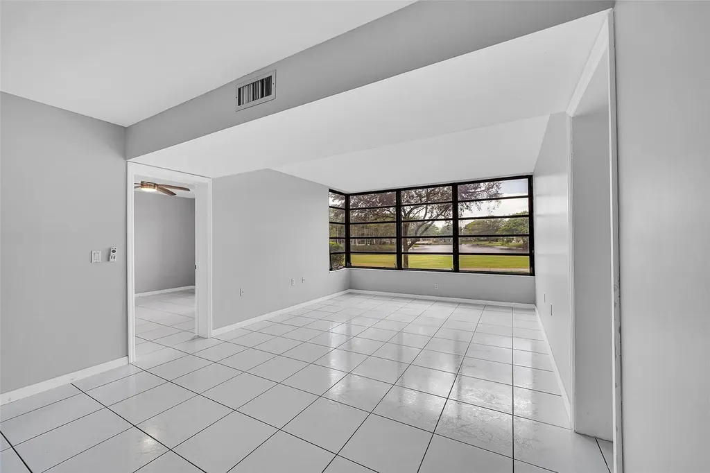 1713 Whitehall Drive Davie FL 33324