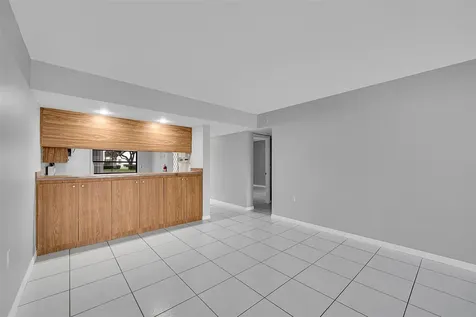 1713 Whitehall Drive Davie FL 33324