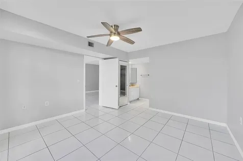 1713 Whitehall Drive Davie FL 33324