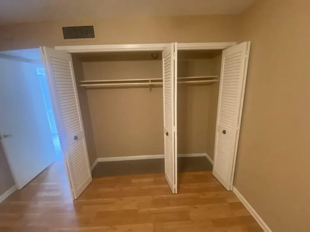 61 East Court Royal Palm Beach FL 33411