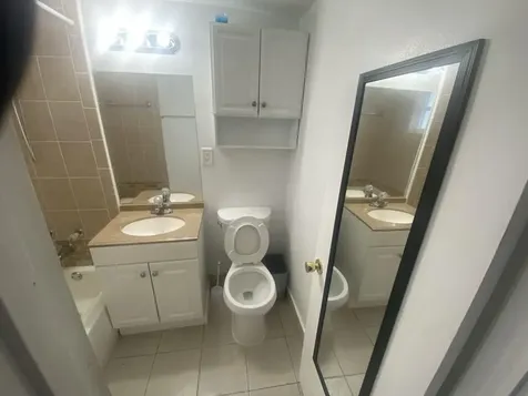 61 East Court Royal Palm Beach FL 33411