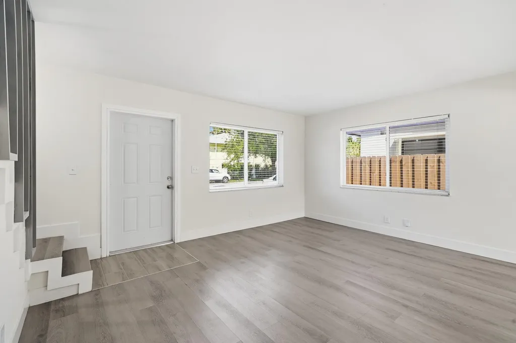 622 SW 7th Avenue Fort Lauderdale FL 33315