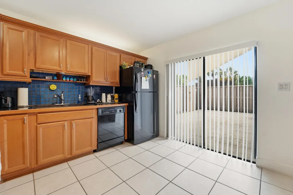 317 3rd Court Palm Beach Gardens FL 33410