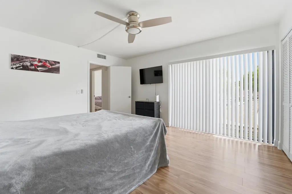 317 3rd Court Palm Beach Gardens FL 33410