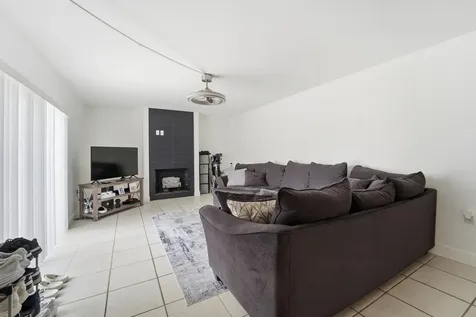 317 3rd Court Palm Beach Gardens FL 33410
