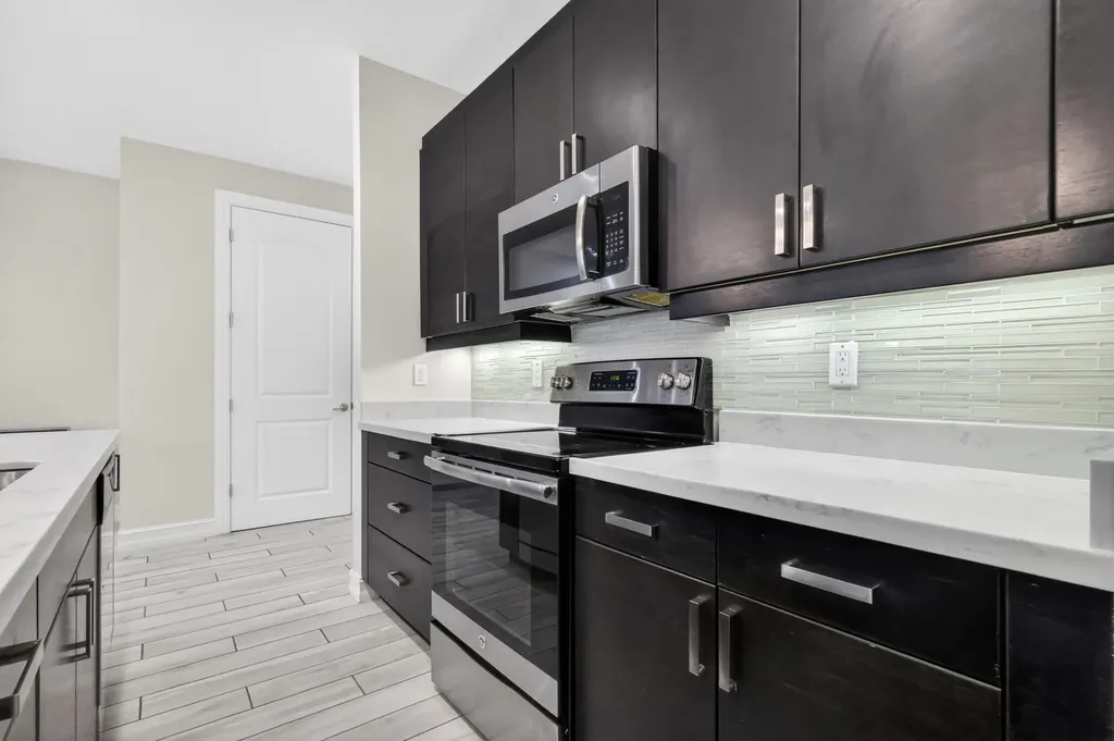 11945 Park Central Royal Palm Beach FL 33411