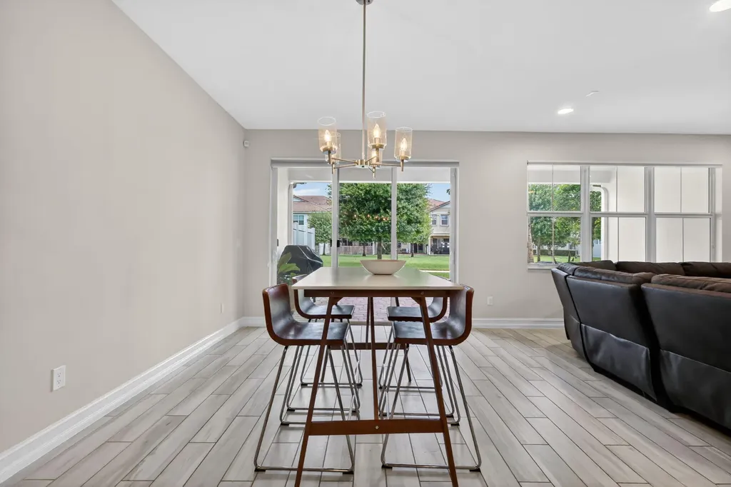 11945 Park Central Royal Palm Beach FL 33411