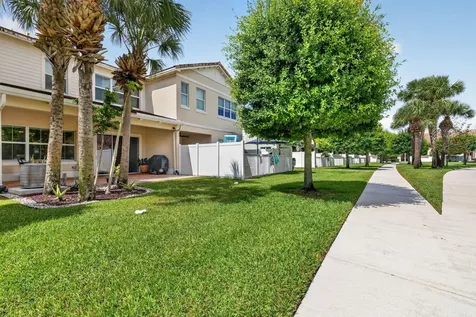 11945 Park Central Royal Palm Beach FL 33411