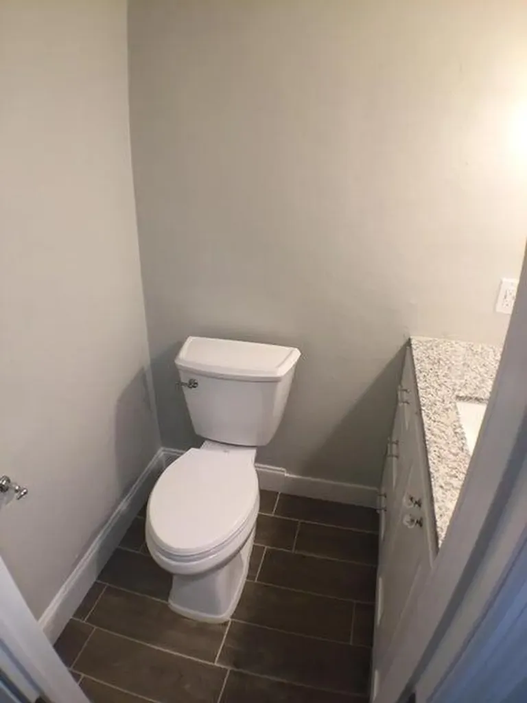 660 Glouchester Street Boca Raton FL 33487