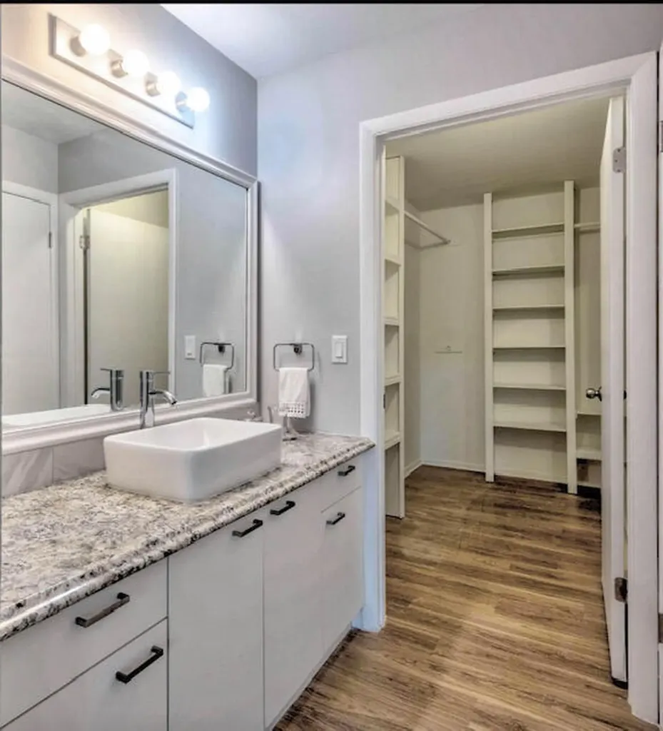 4767 Via Palm Lakes West Palm Beach FL 33417