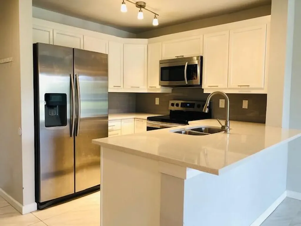 4767 Via Palm Lakes West Palm Beach FL 33417
