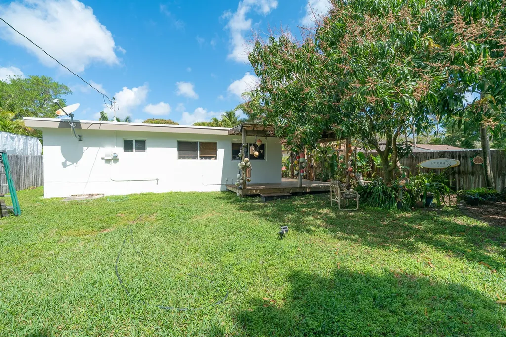 820 SW 18th Court Fort Lauderdale FL 33315