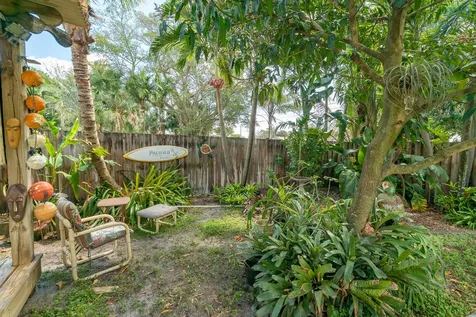 820 SW 18th Court Fort Lauderdale FL 33315