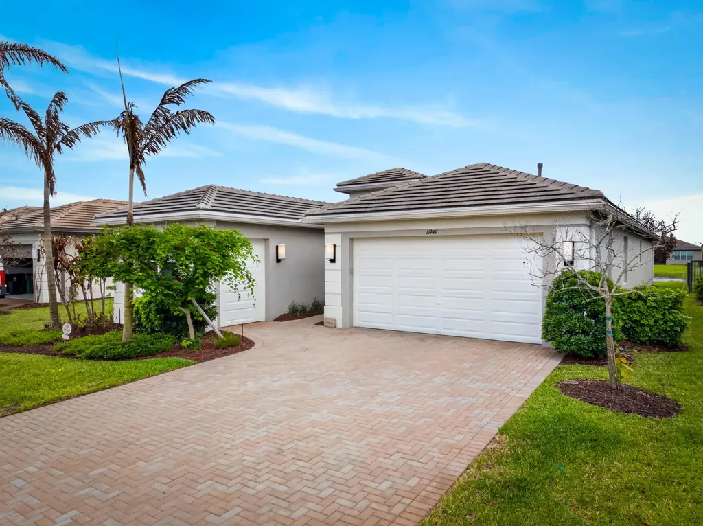 11949 SW Coral Cove Parkway Port St Lucie FL 34987