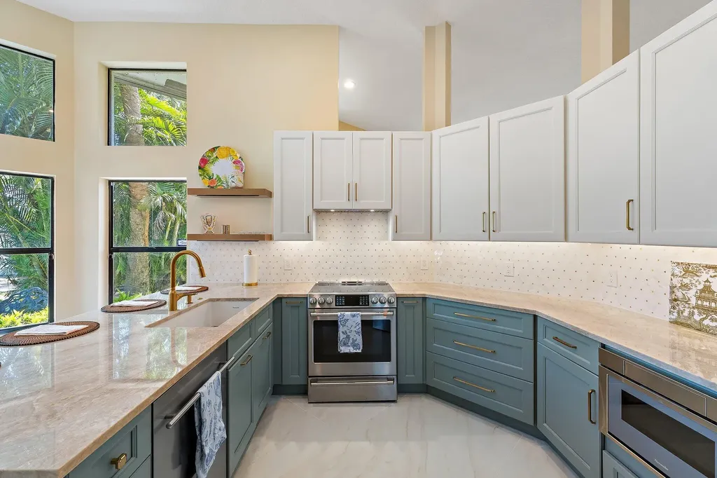 1106 Sand Drift Way West Palm Beach FL 33411