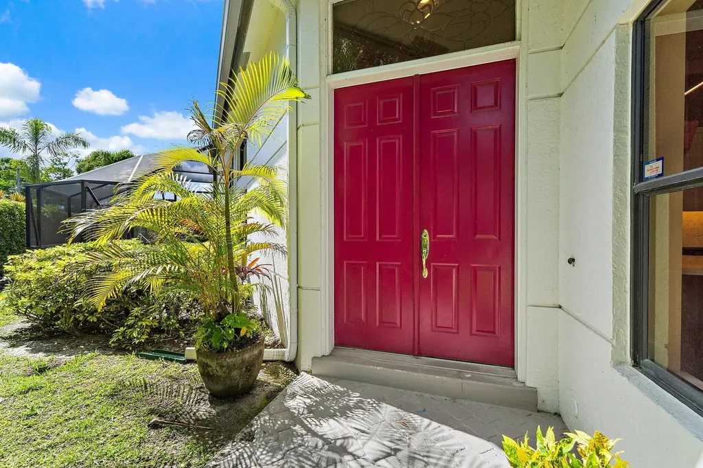 1106 Sand Drift Way West Palm Beach FL 33411
