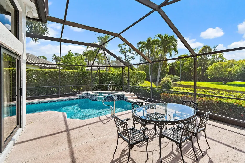 1106 Sand Drift Way West Palm Beach FL 33411