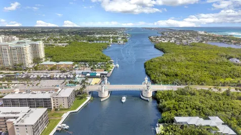 9960 Pineapple Tree Drive Boynton Beach FL 33436