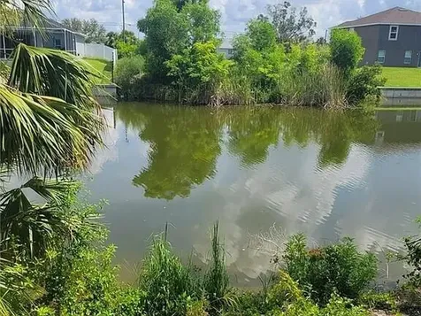 2205 NE 25th Terrace Cape Coral FL 33909