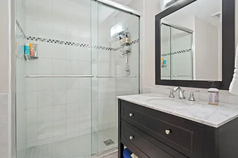 32 Grand Bay Circle Juno Beach FL 33408