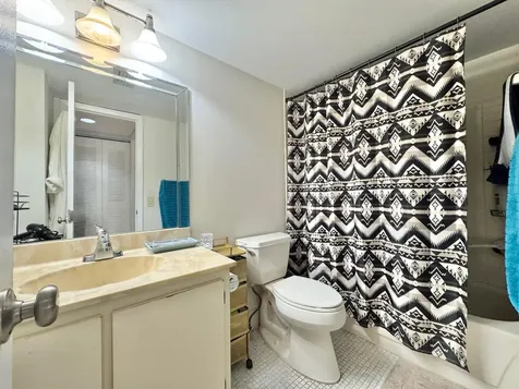 7006 Huntington Lane Delray Beach FL 33446
