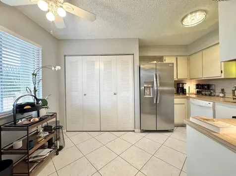 7006 Huntington Lane Delray Beach FL 33446