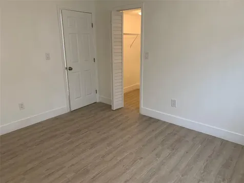 4121 Stirling Road Dania Beach FL 33314