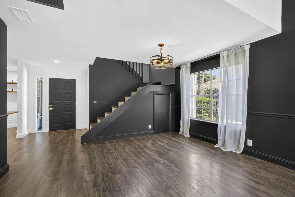 936 Honeytree Lane Wellington FL 33414