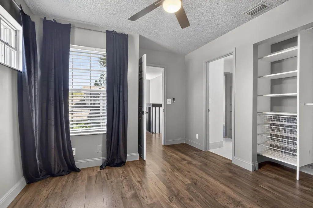 936 Honeytree Lane Wellington FL 33414
