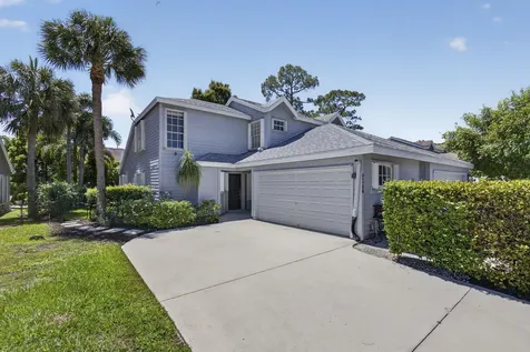 936 Honeytree Lane Wellington FL 33414