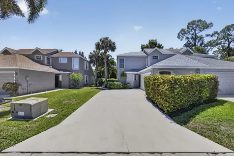 936 Honeytree Lane Wellington FL 33414