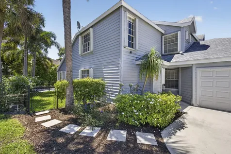 936 Honeytree Lane Wellington FL 33414