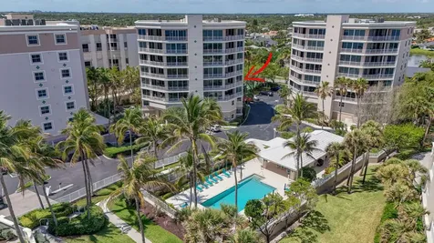 1660 S Highway A1a (plus Deeded Sep. Guest Quarters) Jupiter FL 33477