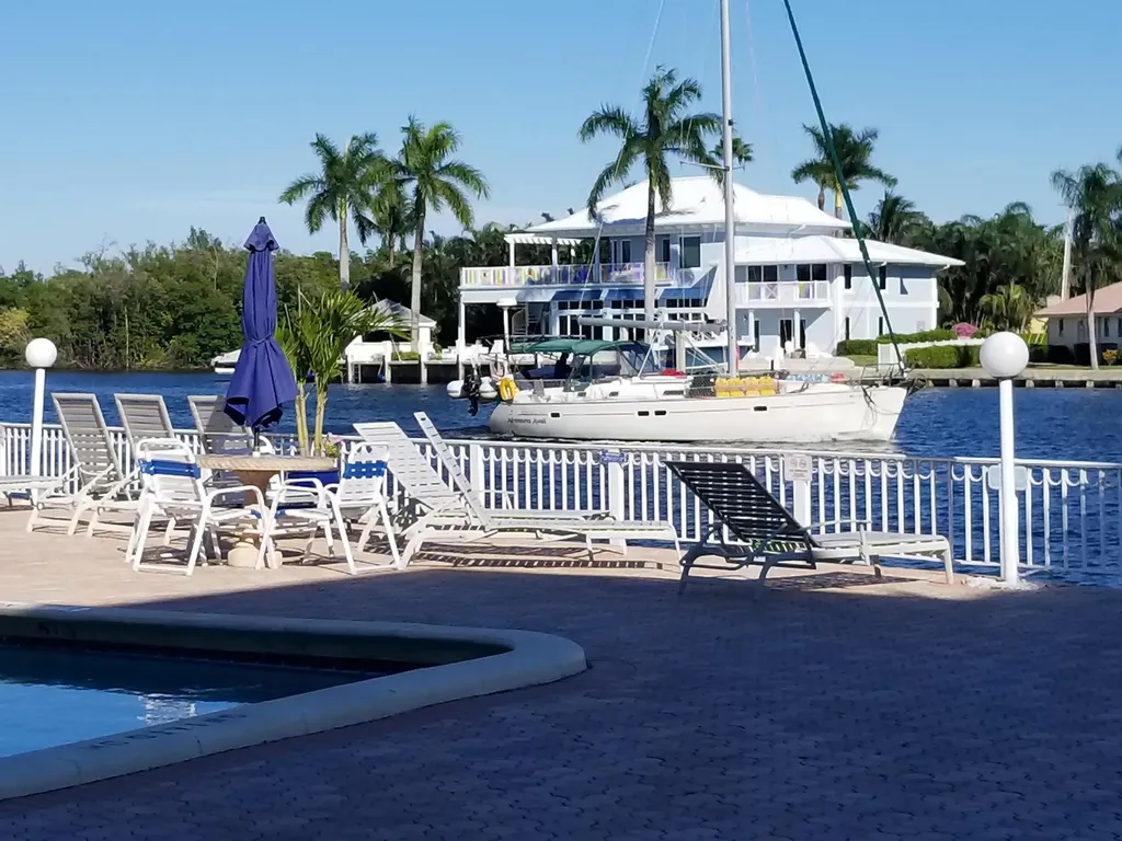 638 Snug Harbor Drive Boynton Beach FL 33435