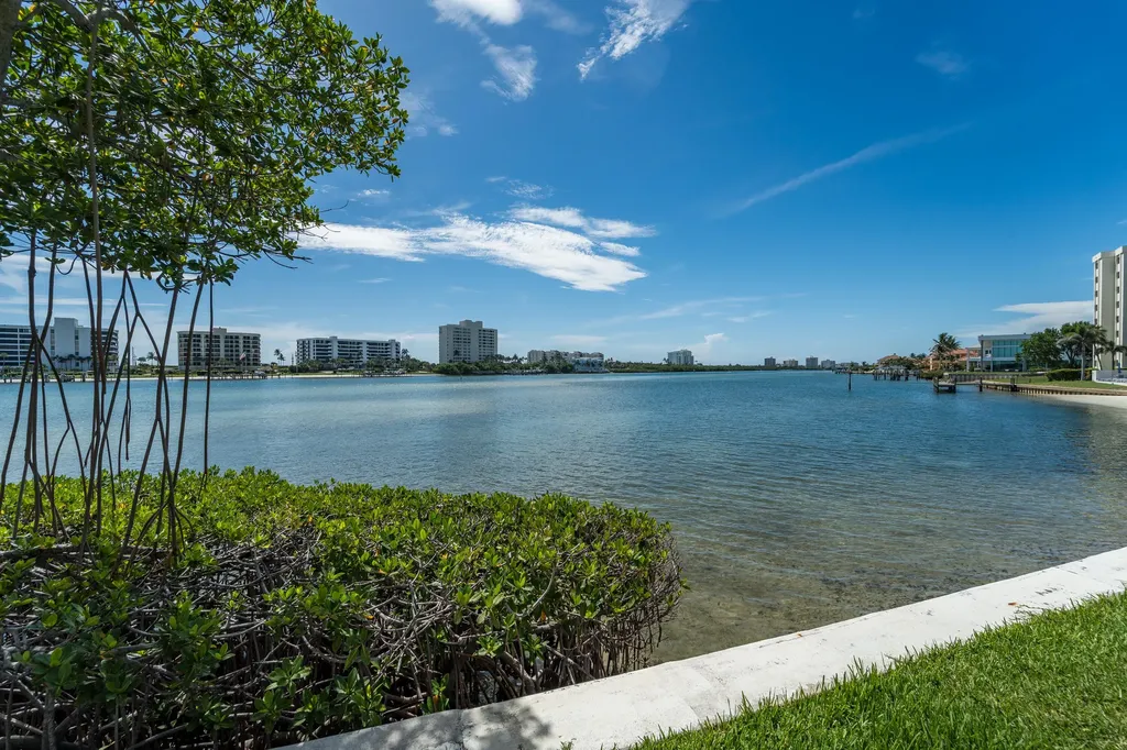 100 Intracoastal Place Jupiter FL 33469