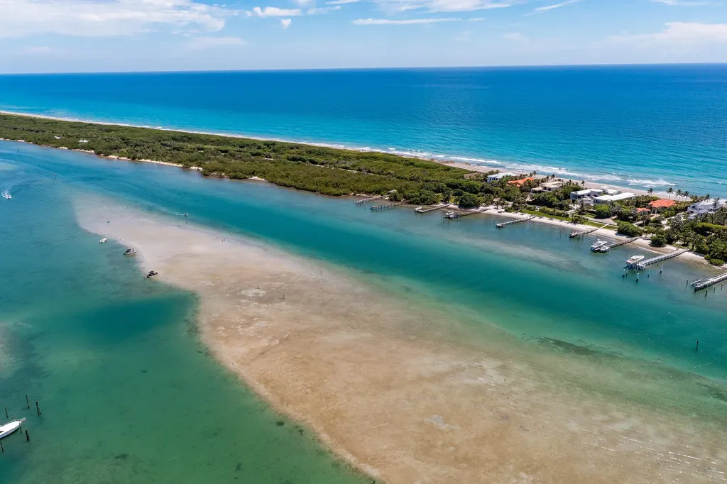 100 Intracoastal Place Jupiter FL 33469