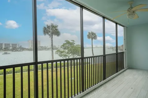100 Intracoastal Place Jupiter FL 33469