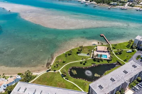100 Intracoastal Place Jupiter FL 33469