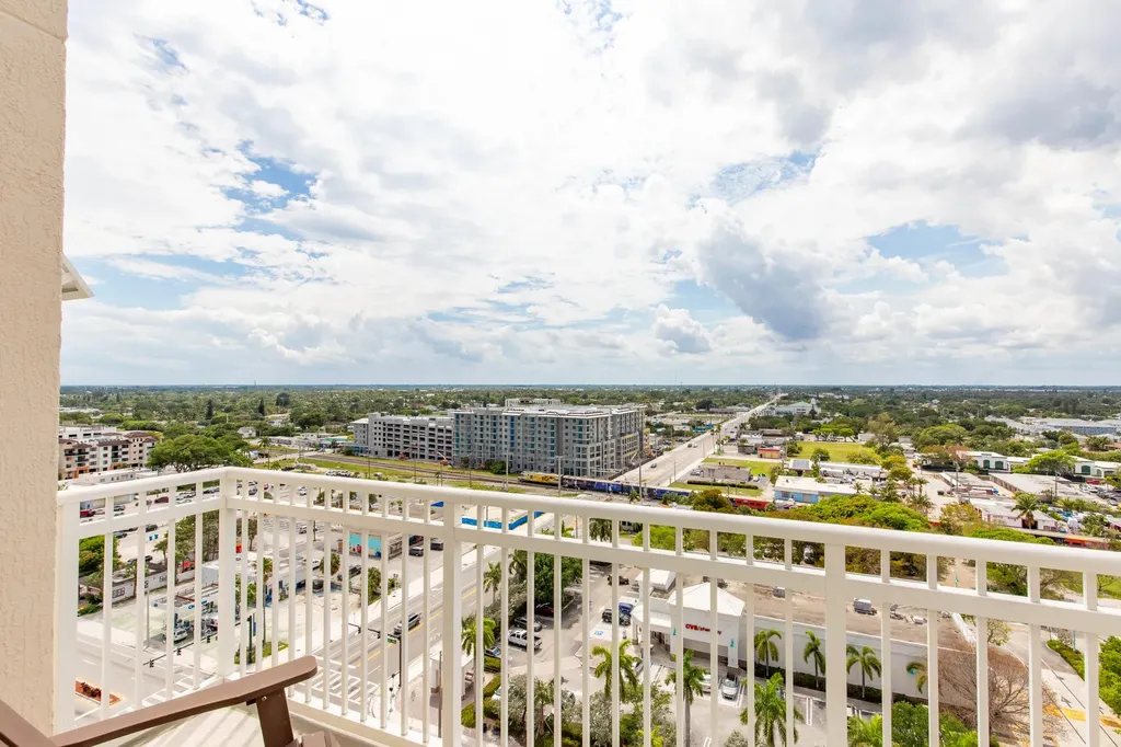350 N Federal Highway Boynton Beach FL 33435