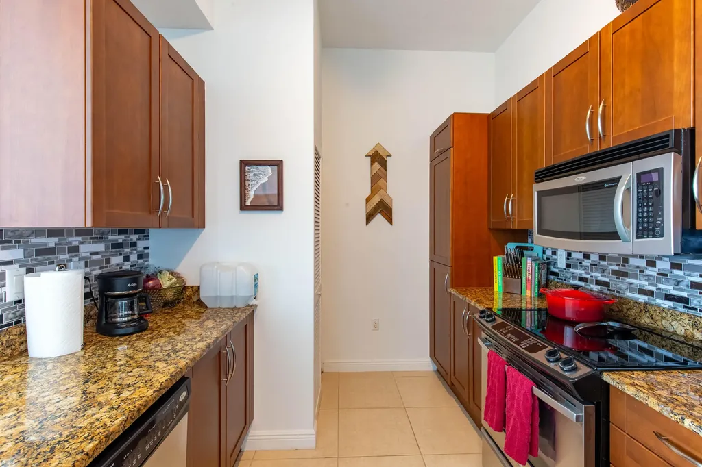 350 N Federal Highway Boynton Beach FL 33435