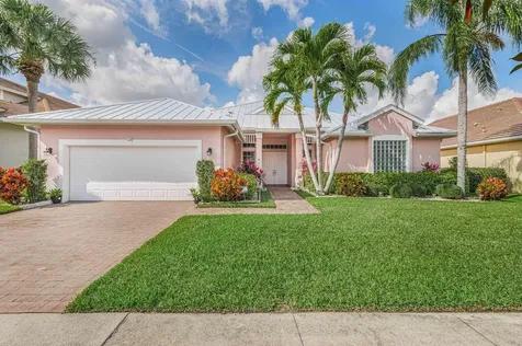 137 NW Magnolia Lakes Boulevard Port St Lucie FL 34986
