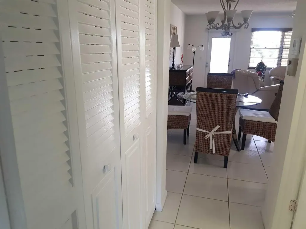 4014 Cornwall A Boca Raton FL 33434