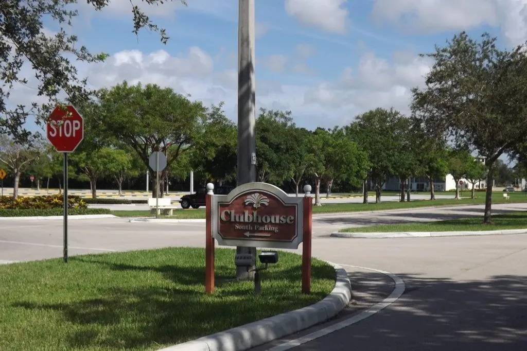 4014 Cornwall A Boca Raton FL 33434