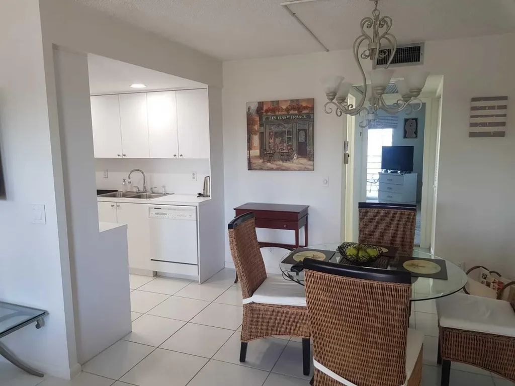 4014 Cornwall A Boca Raton FL 33434