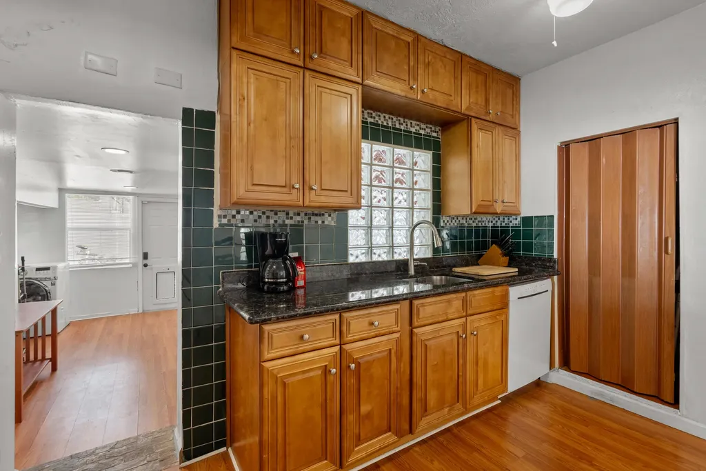 625 Selkirk Street West Palm Beach FL 33405